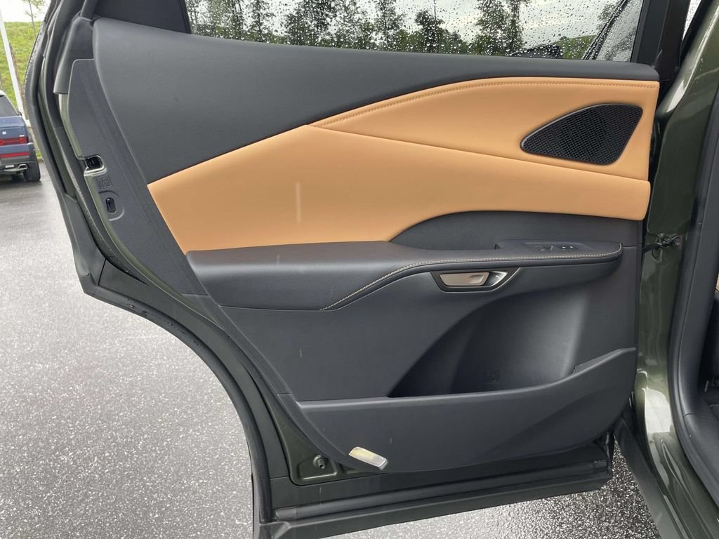 Used 2025 Lexus RX 350 Premium w/ Accessory Package (K3) FWD image 2