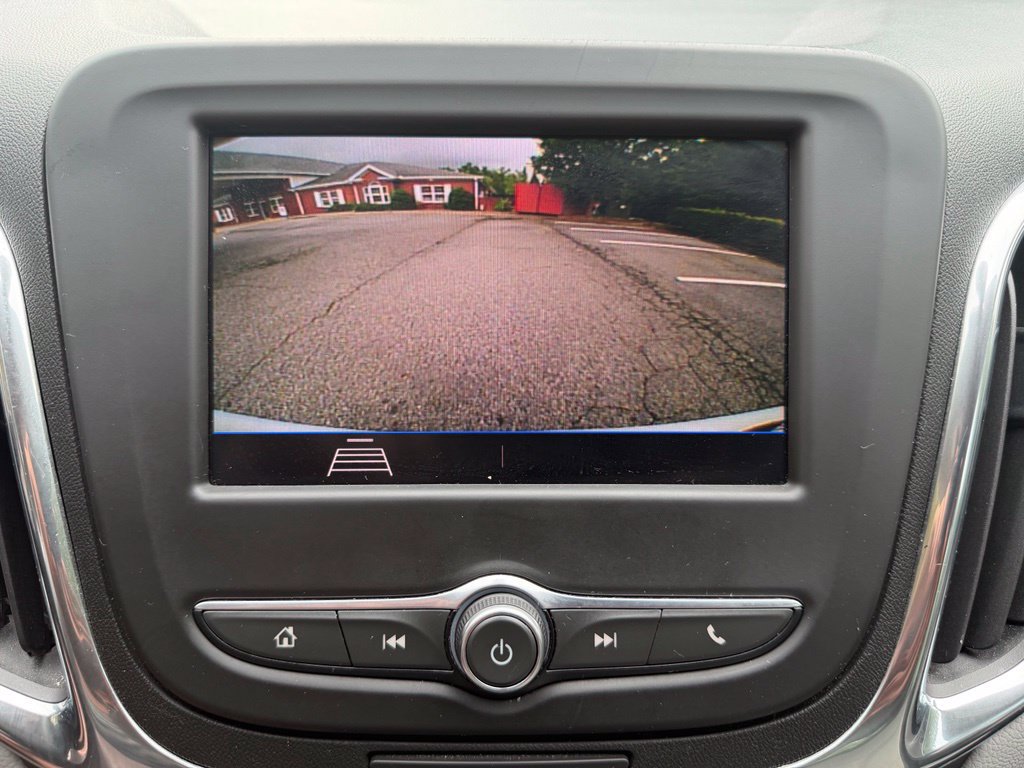Used 2020 Chevrolet Equinox LS FWD image 28