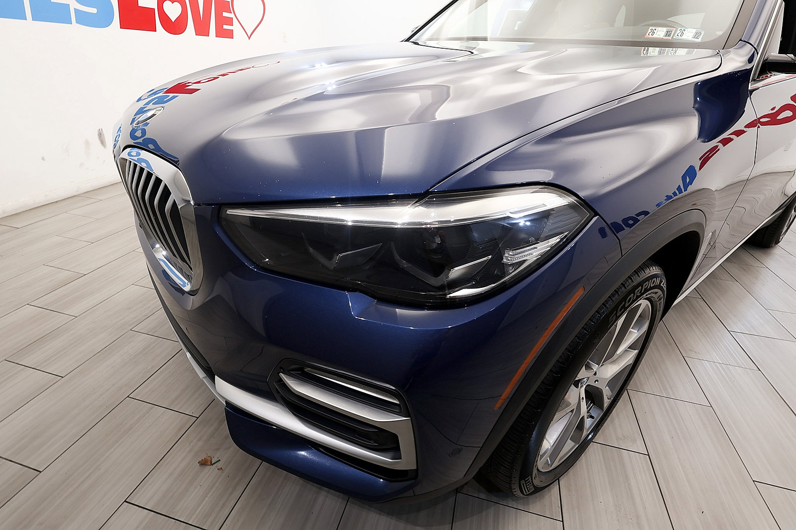 Used 2021 BMW X5 xDrive40i w/ Premium Package AWD/4WD image 9