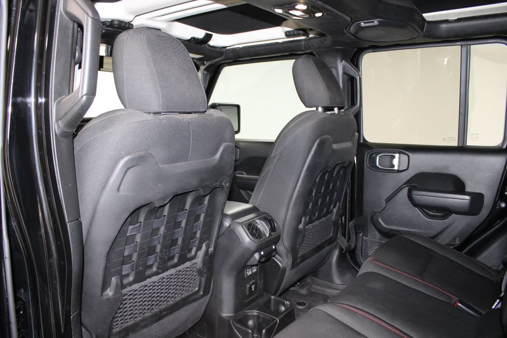 Used 2022 Jeep Gladiator Rubicon w/ Cold Weather Group AWD/4WD image 23