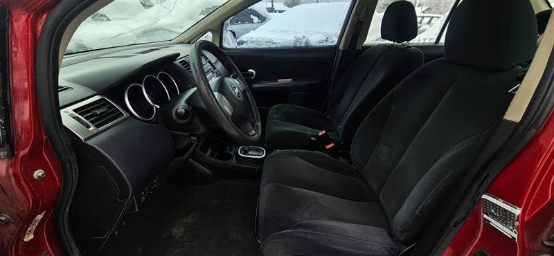 Used 2011 Nissan Versa 1.8 S image 12