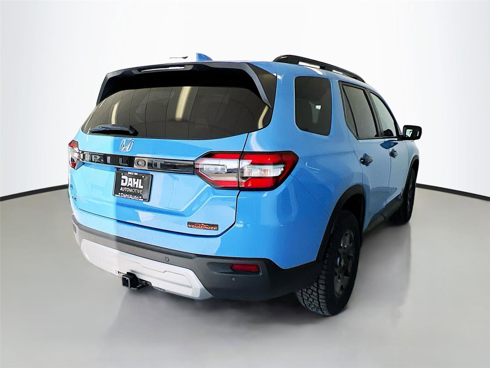 Used 2023 Honda Pilot TrailSport image 13