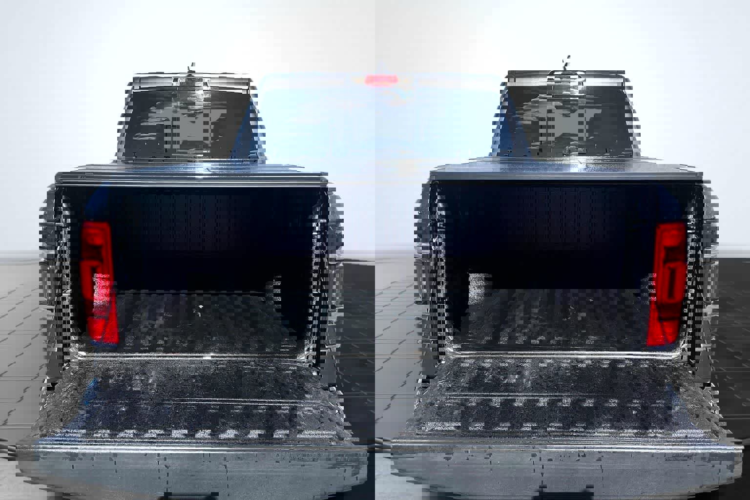 Used 2024 RAM 1500 Laramie image 19