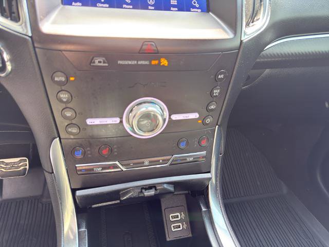 Certified 2020 Ford Edge ST w/ Equipment Group 401A image 29