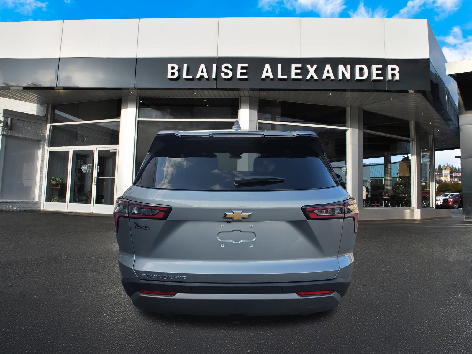 Used 2025 Chevrolet Equinox LT image 6