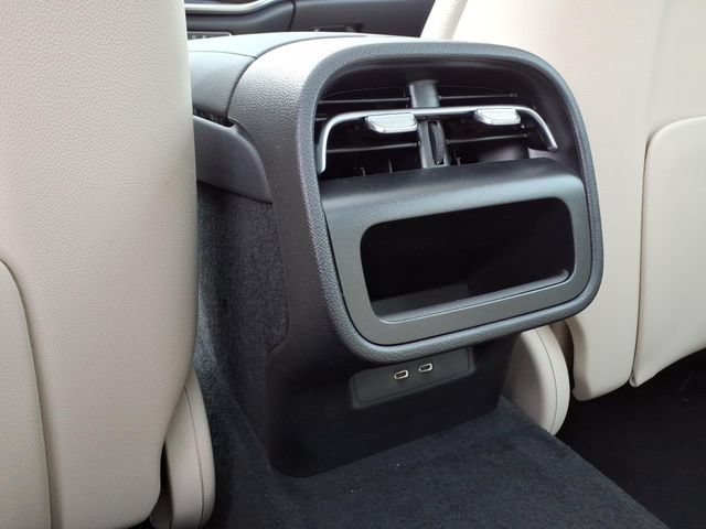 New 2026 Mercedes-Benz E 350 4MATIC Sedan image 19