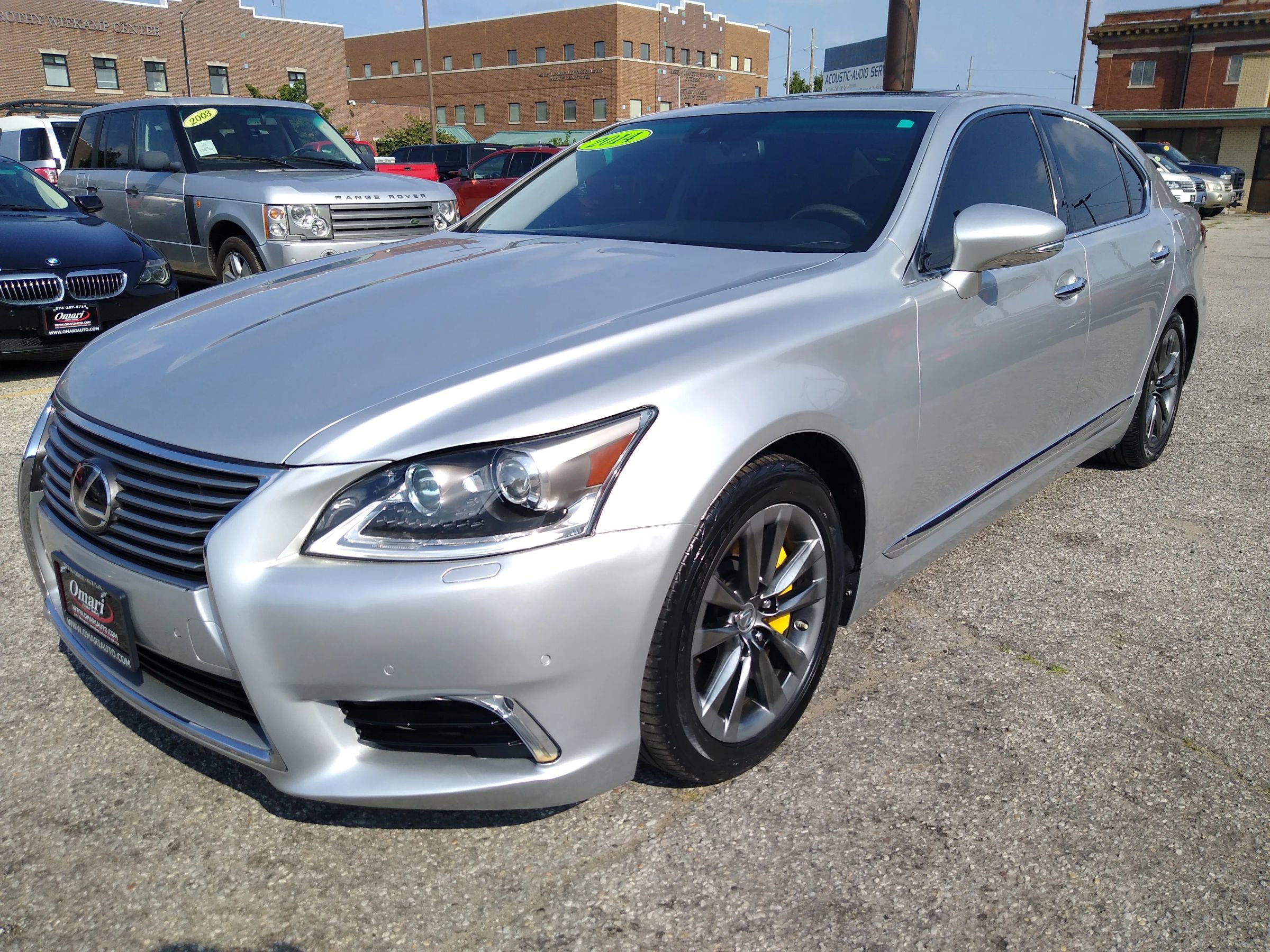 Used 2014 Lexus LS 460 AWD w/ Comfort Package image 4
