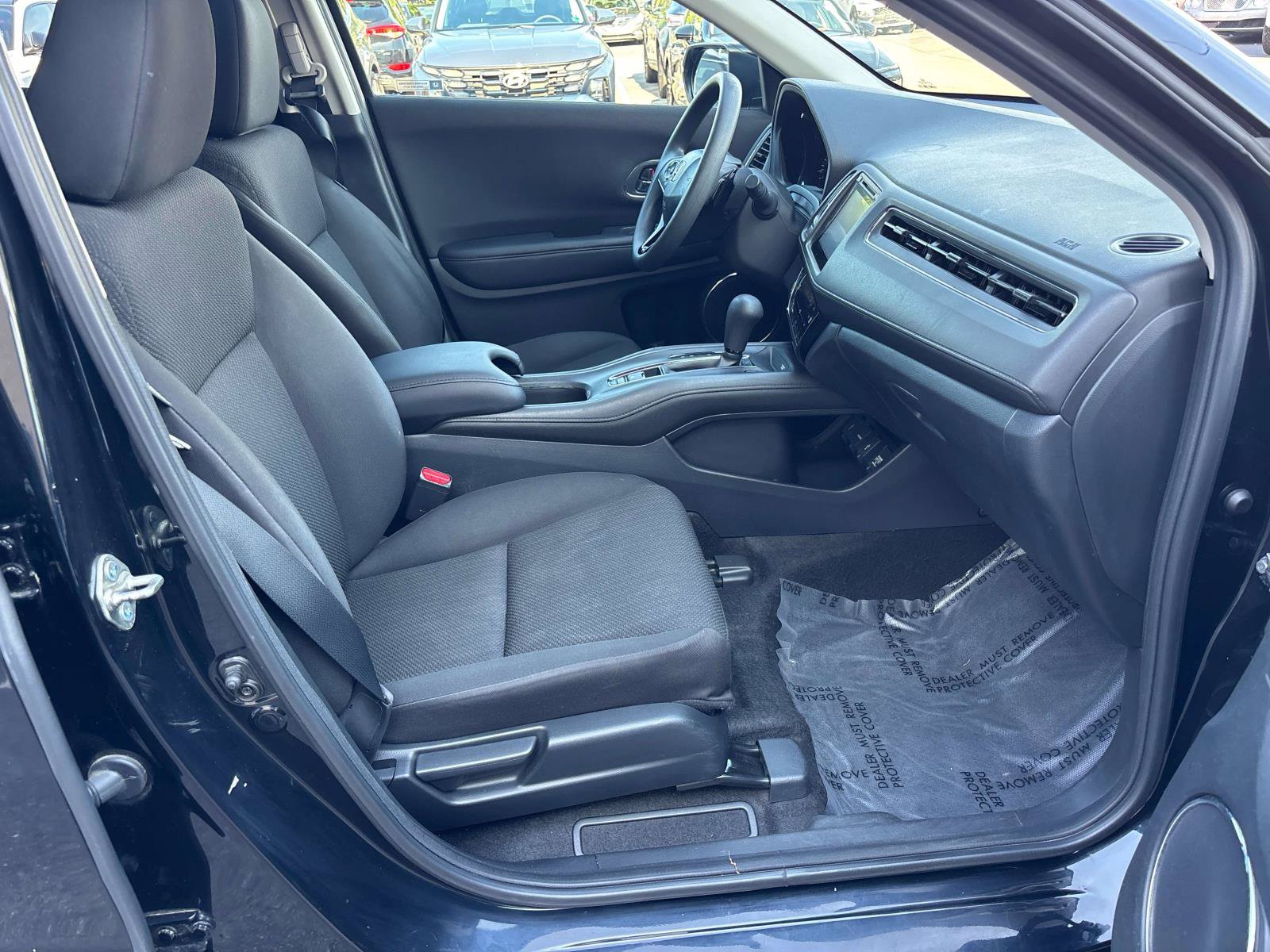 Used 2018 Honda HR-V EX image 15