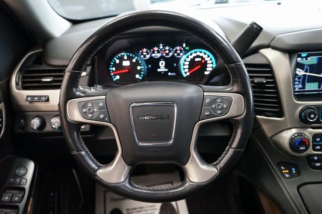 Used 2020 GMC Yukon Denali w/ Denali Ultimate Package image 34