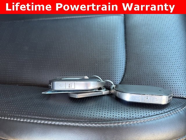 Used 2024 Kia Sorento S image 14