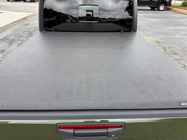 Used 2023 Jeep Gladiator Sport AWD/4WD image 14