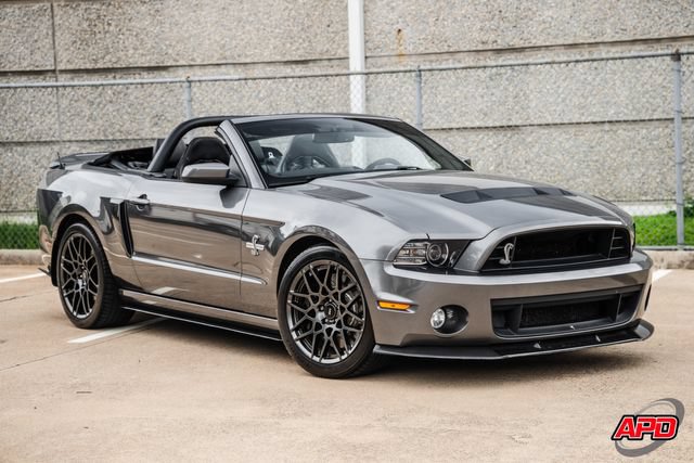 Used 2014 Ford Mustang Shelby GT500 w/ Equipment Group 821A RWD image 40