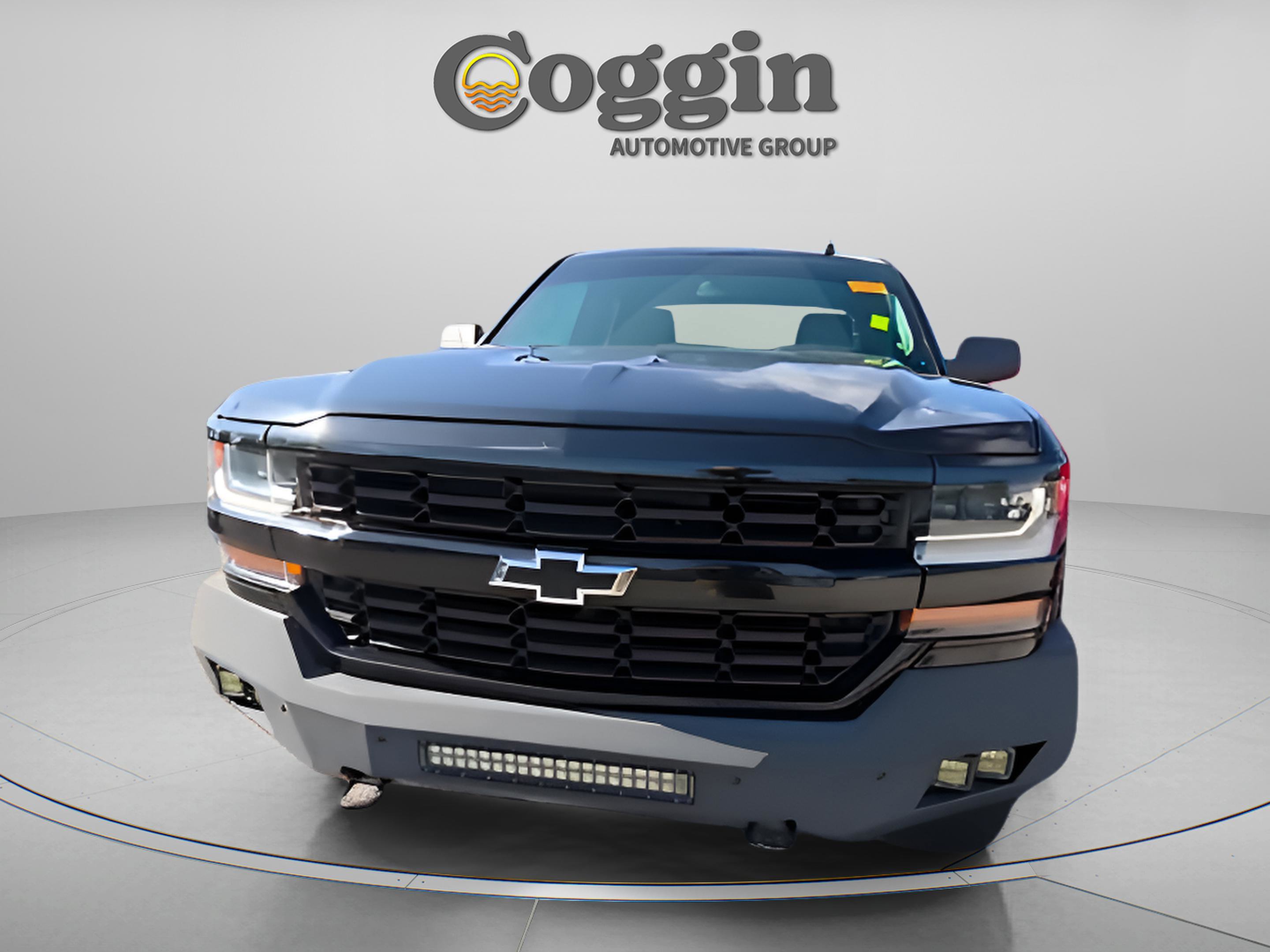 Used 2017 Chevrolet Silverado 1500 W/T w/ Black Out Edition image 17