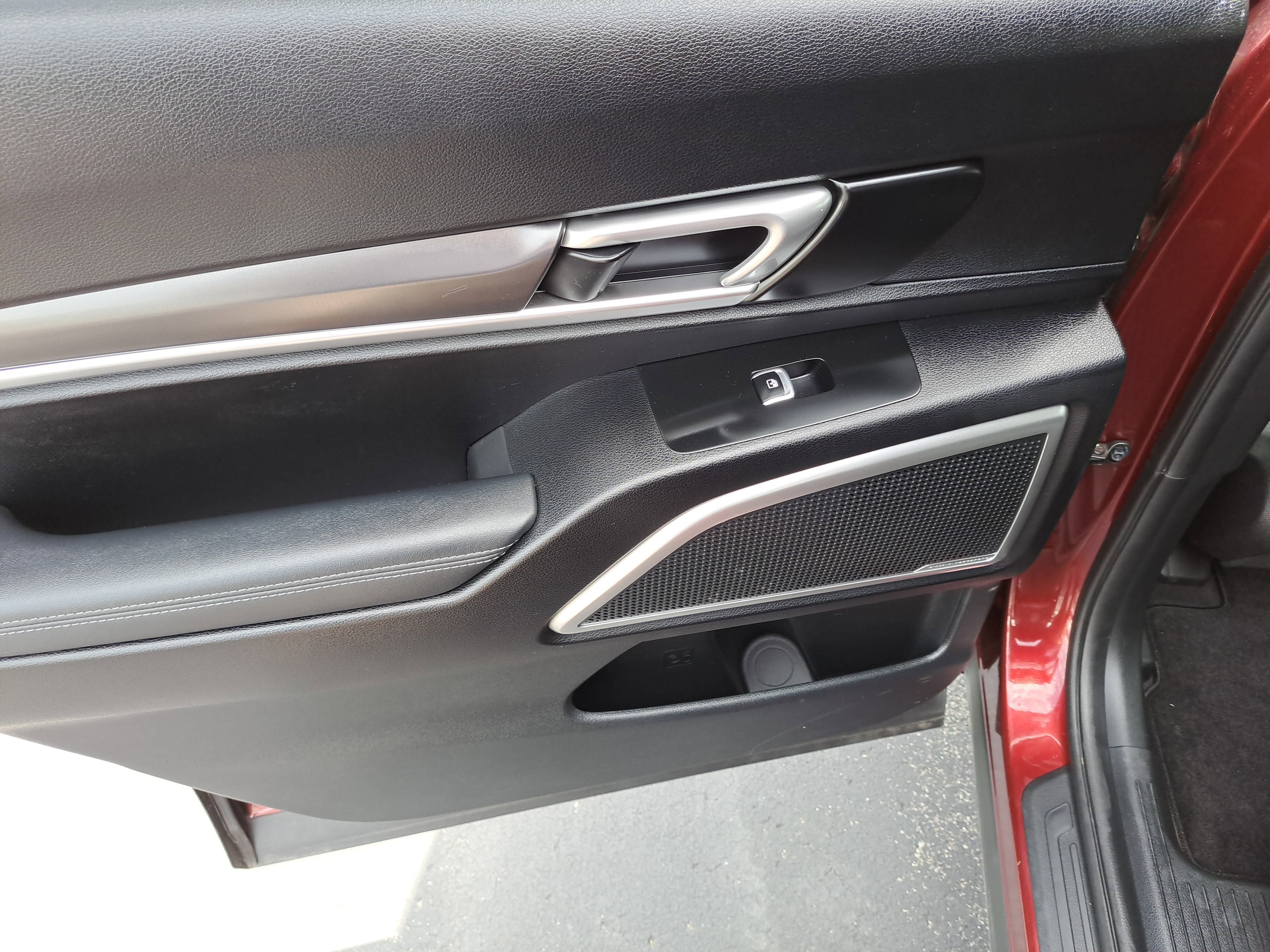 Used 2023 Kia Telluride S w/ S Sunroof Package image 11