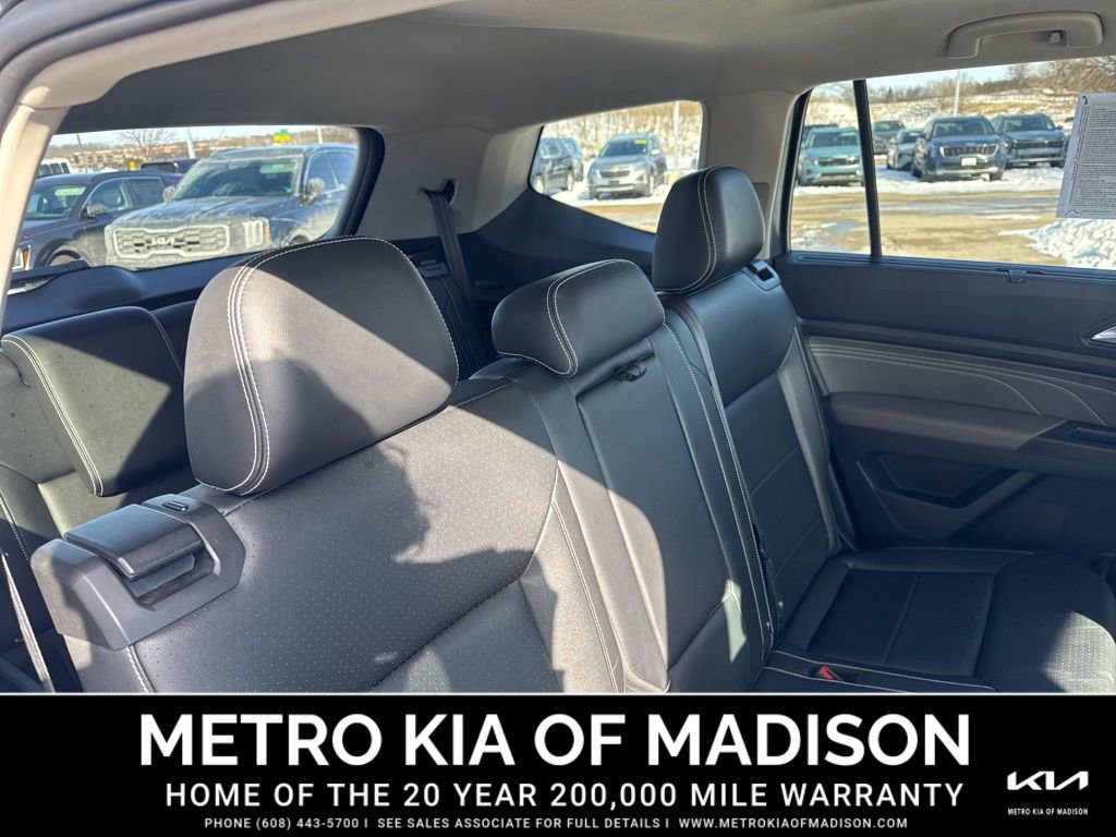 Used 2022 Volkswagen Atlas SEL image 34