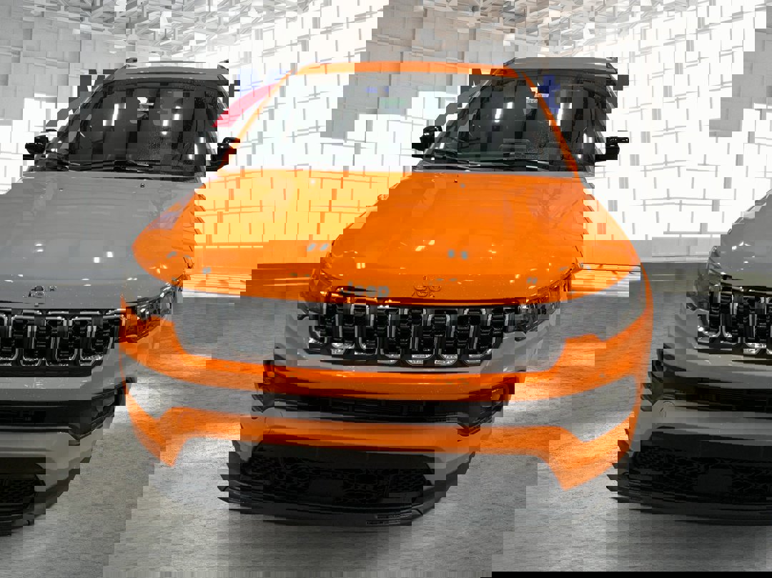 New 2026 Jeep Compass Latitude image 8