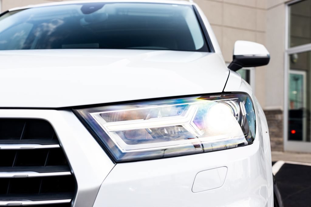 Used 2019 Audi Q7 2.0T Premium w/ Convenience Package AWD/4WD image 4
