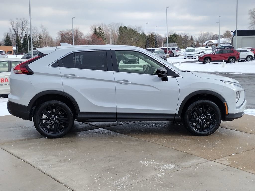 New 2026 Mitsubishi Eclipse Cross LE image 13