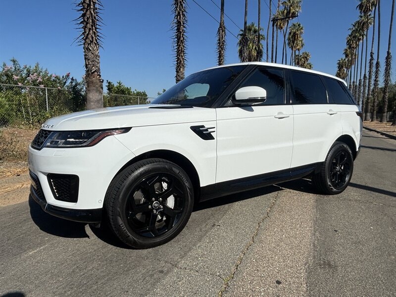 Used 2018 Land Rover Range Rover Sport HSE AWD/4WD image 3