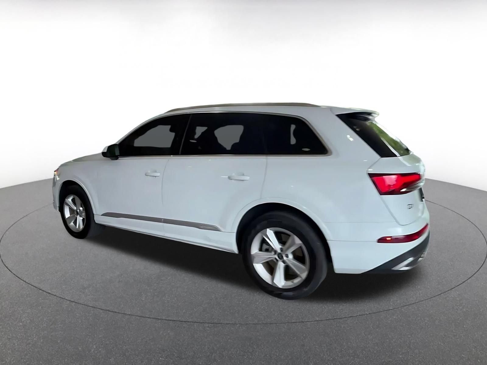 Used 2022 Audi Q7 2.0T Premium AWD/4WD image 9
