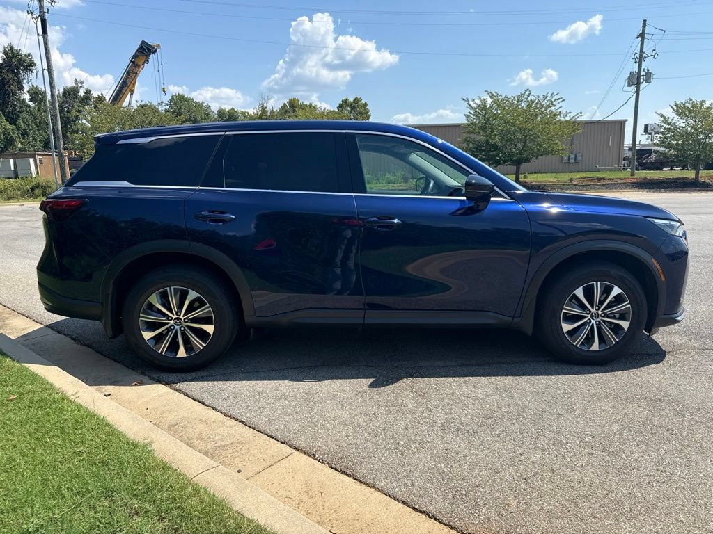 Used 2026 INFINITI QX60 Pure w/ Cargo Package AWD/4WD image 9
