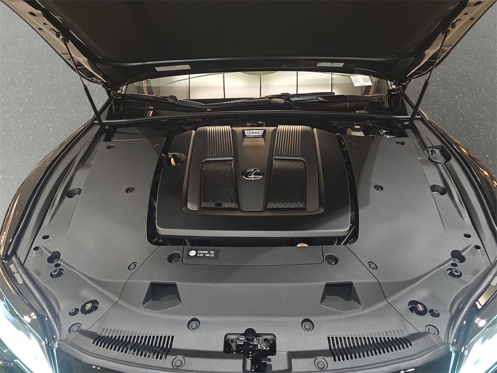 New 2026 Lexus LS 500 AWD image 31