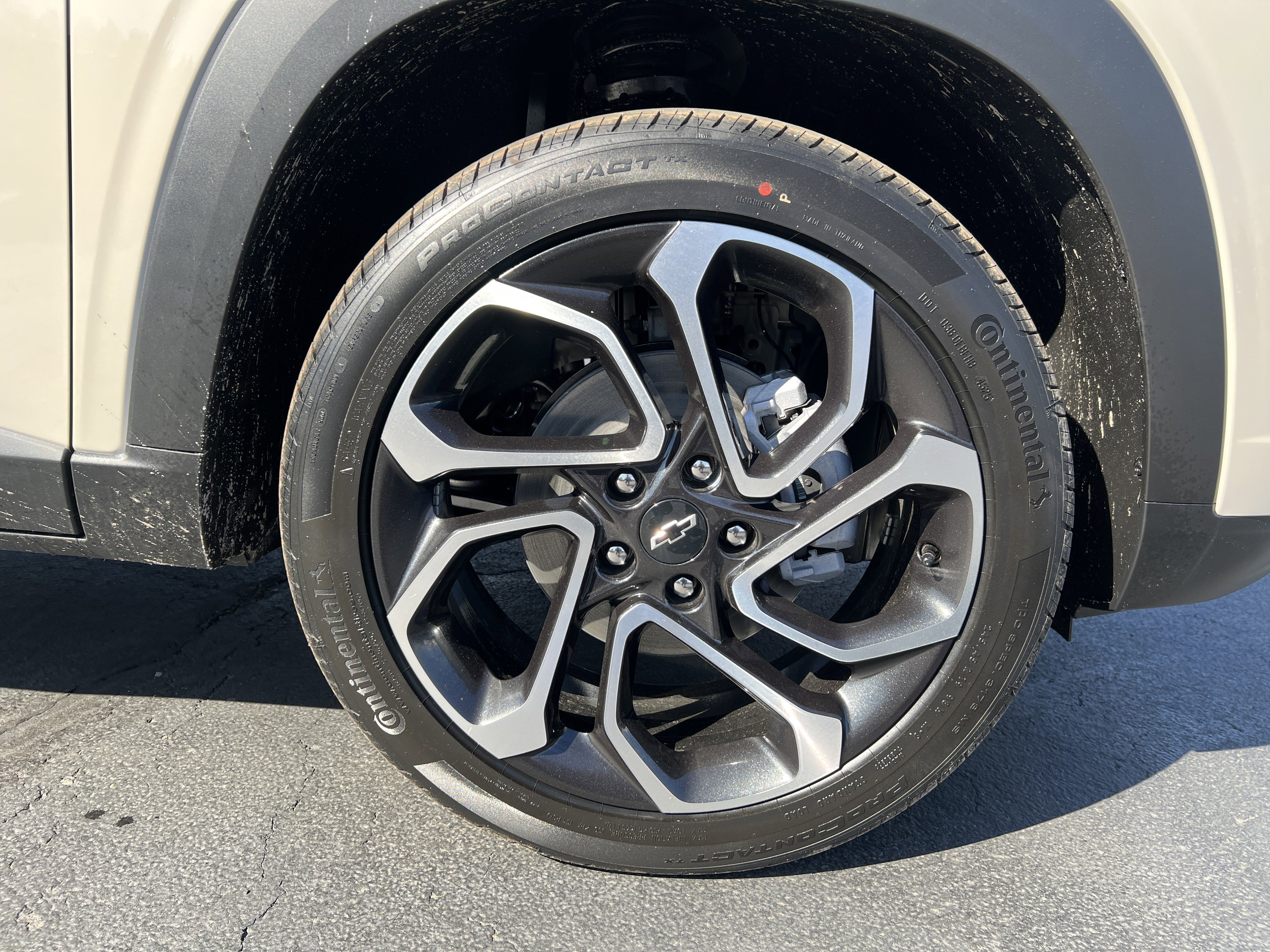 New 2026 Chevrolet Trax RS w/ Driver Confidence Package FWD image 11