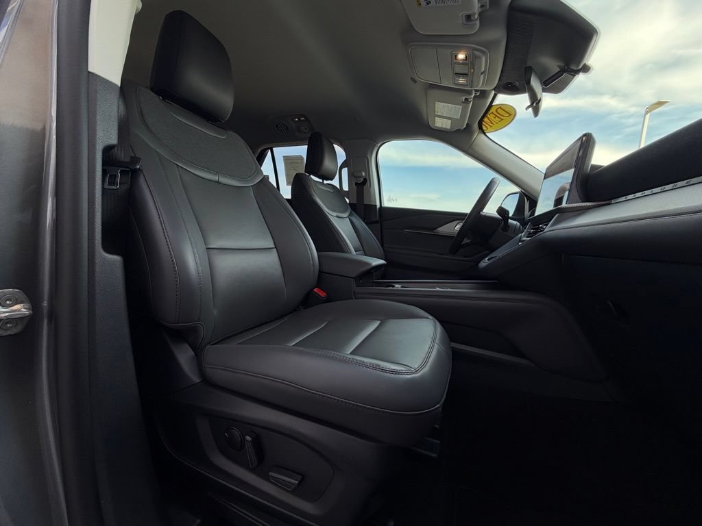 New 2026 Ford Explorer Active w/ Active Comfort Package RWD image 23