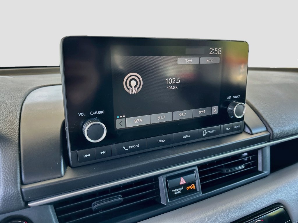 Certified 2023 Honda Pilot LX image 14