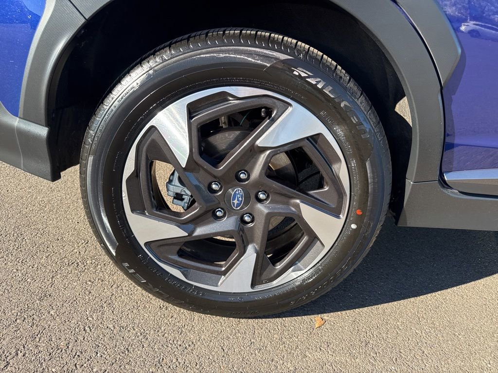 Used 2025 Subaru Crosstrek 2.5i Limited w/ Crosstrek Mirror Package image 9