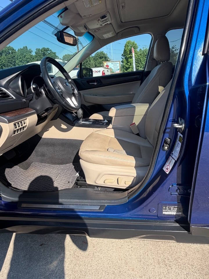 Used 2016 Subaru Outback 3.6R Limited AWD/4WD image 14
