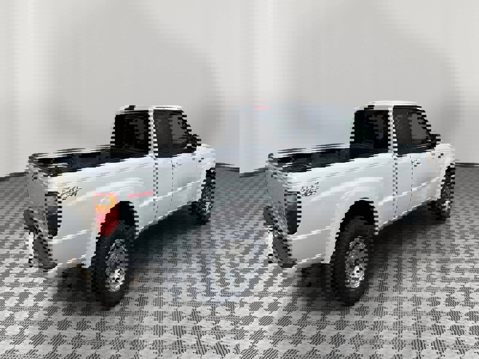 Used 2002 MAZDA B-Series Pickup 2WD Cab Plus B3000 image 3