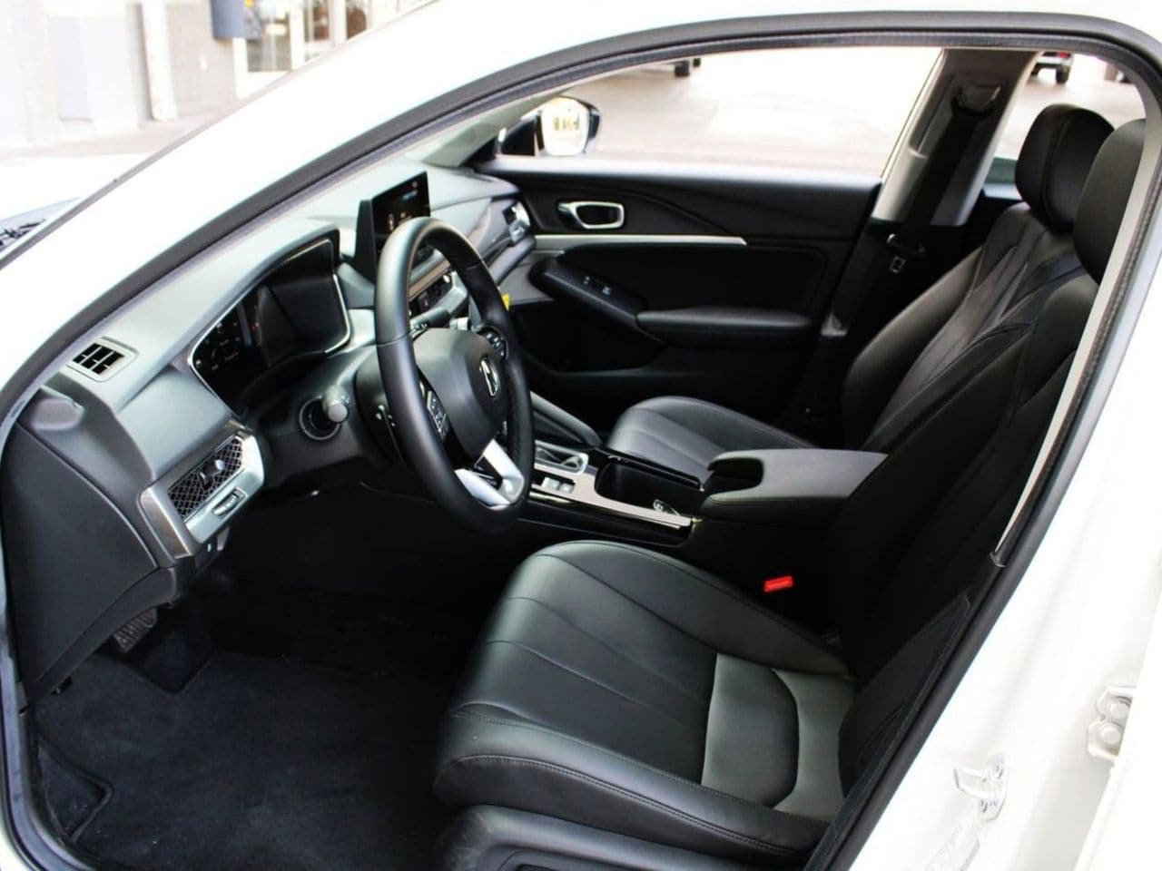 Used 2025 Acura Integra FWD image 11