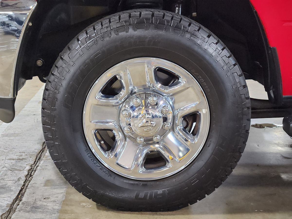Used 2018 RAM 2500 Tradesman w/ Chrome Appearance Group AWD/4WD image 28