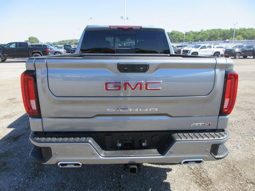 New 2026 GMC Sierra 1500 AT4 w/ AT4 Premium Package AWD/4WD image 5