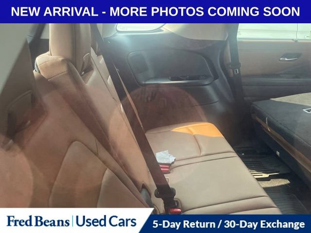 Used 2023 Nissan Pathfinder Platinum w/ Lighting Package (N93) AWD/4WD image 7