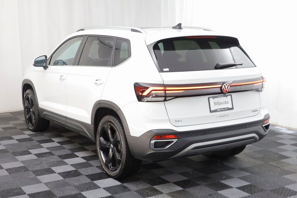 Used 2025 Volkswagen Taos SEL w/ Black Wheel Plus Package image 16