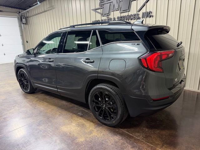 Used 2021 GMC Terrain SLE w/ Elevation Edition FWD image 5