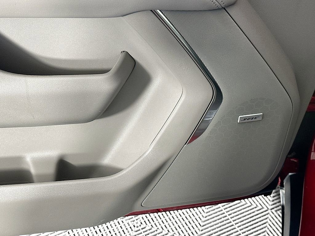 Used 2025 GMC Yukon XL Elevation RWD image 19