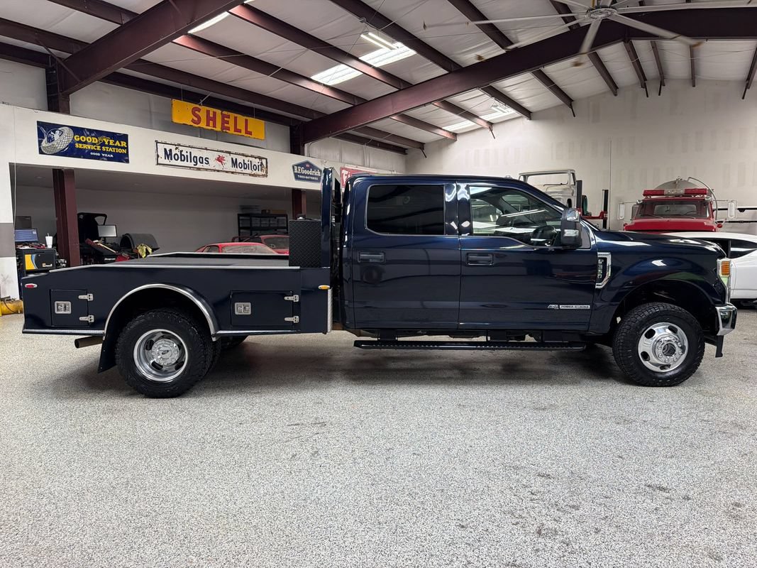 Used 2021 Ford F350 XLT w/ XLT Value Package AWD/4WD image 9