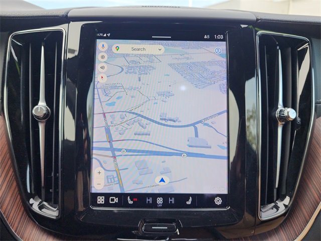 Used 2023 Volvo XC60 B5 Ultimate image 23