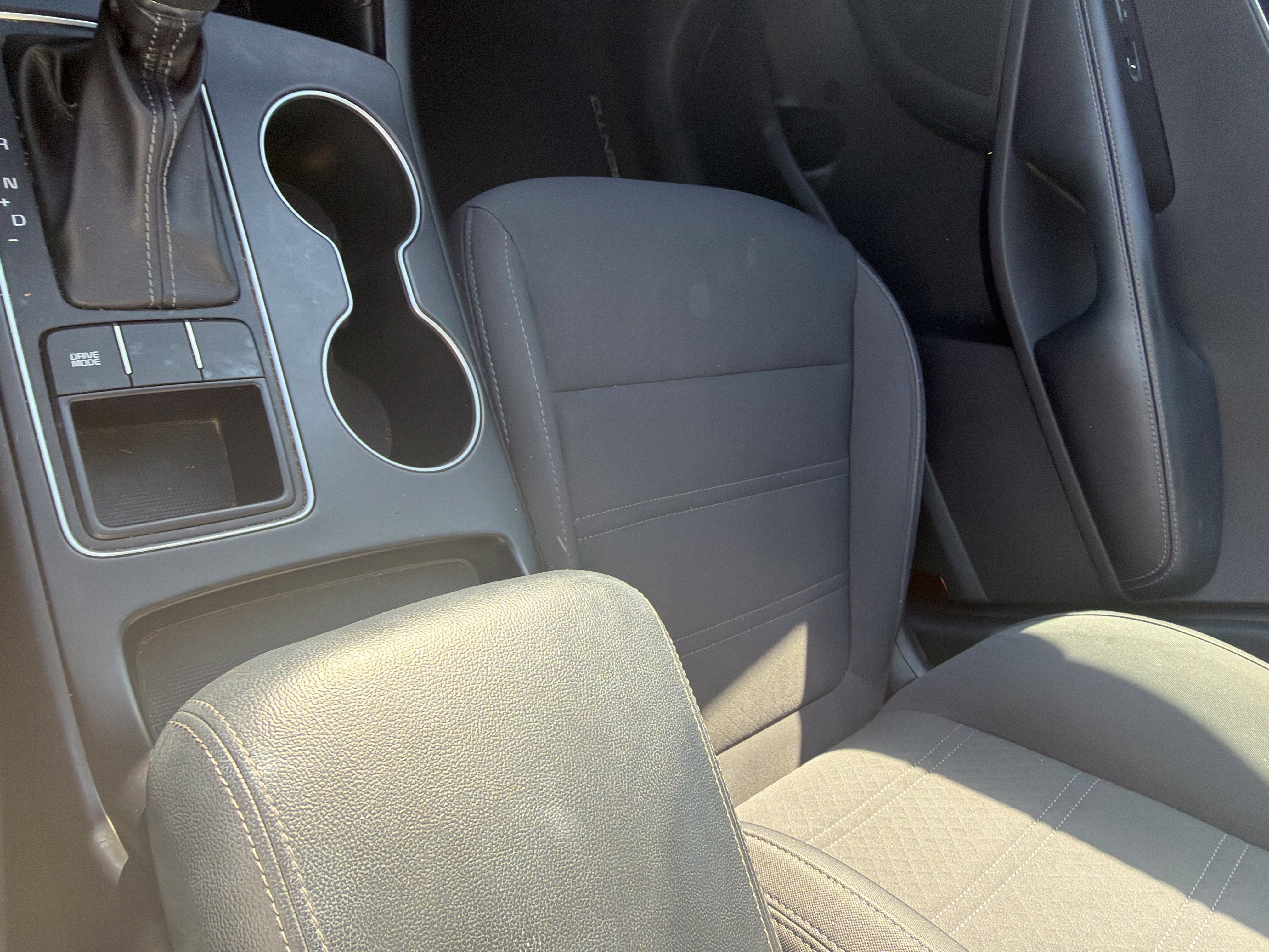 Used 2019 Kia Sorento L FWD image 13