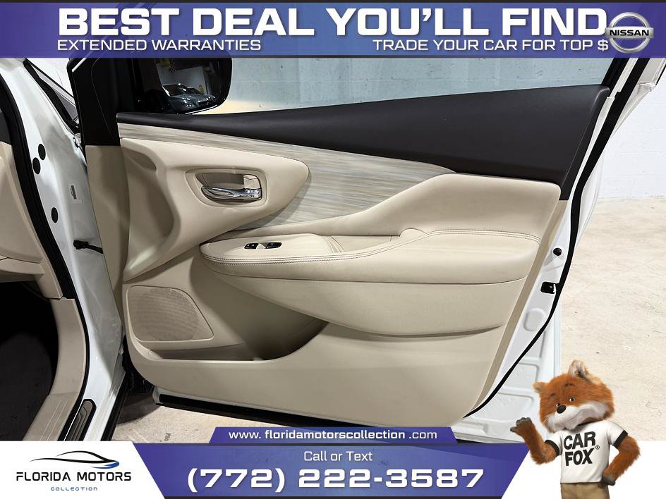Used 2015 Nissan Murano SV FWD image 19