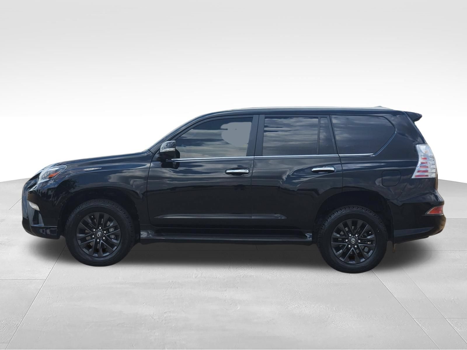 Used 2023 Lexus GX 460 Premium w/ Premium Package AWD/4WD image 3