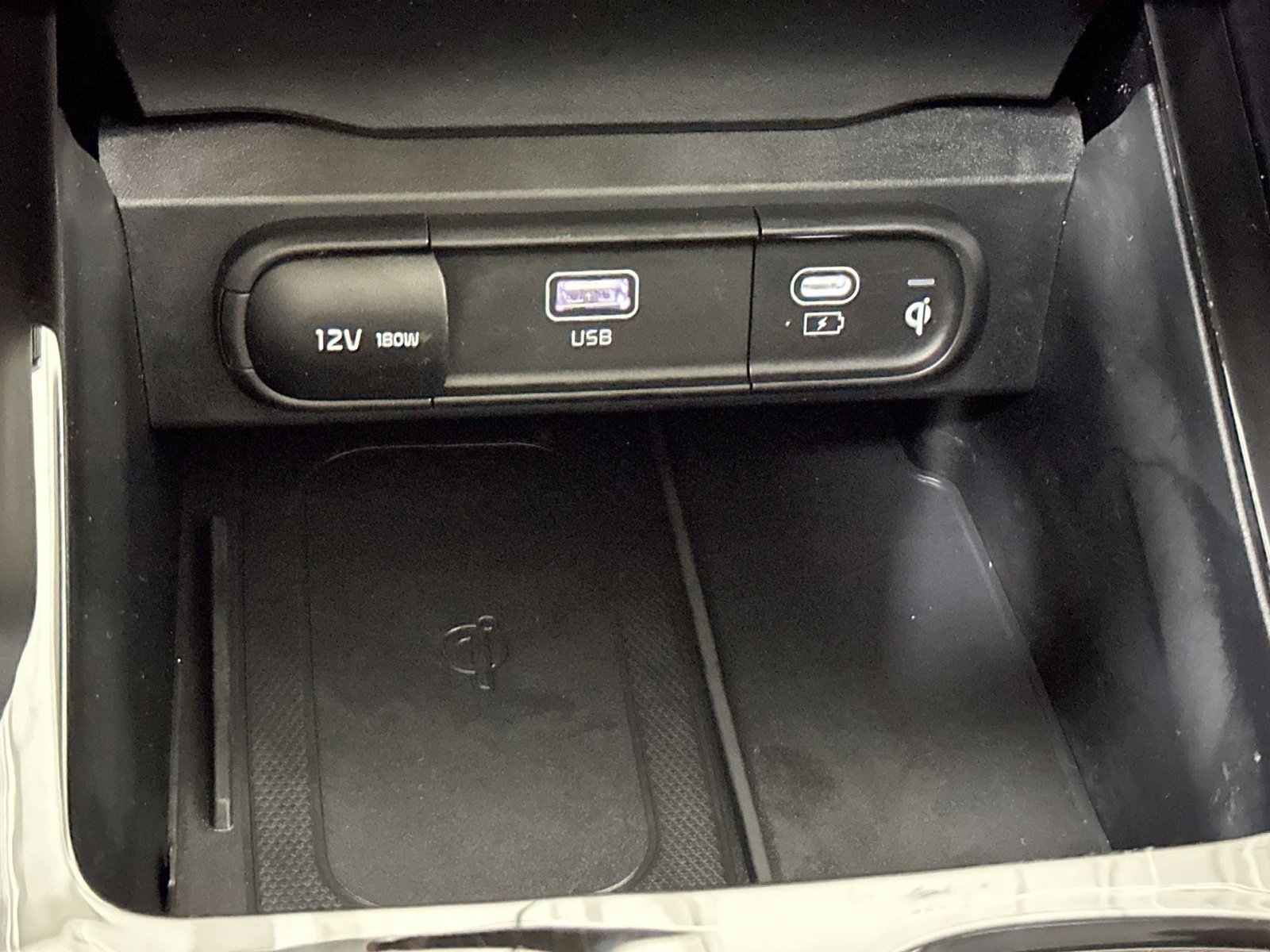 Used 2024 Kia Telluride S w/ S Sunroof Package image 24