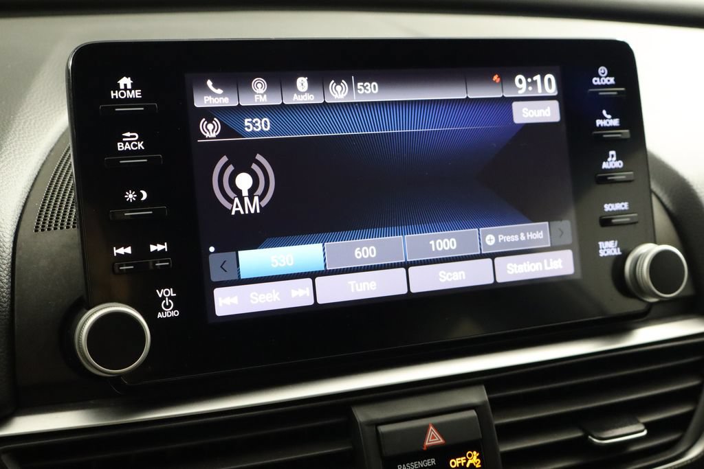 Used 2018 Honda Accord Sport image 31