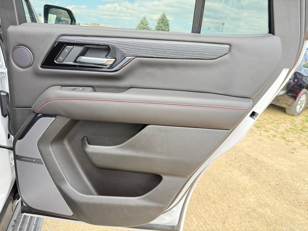 New 2026 GMC Yukon AT4 Ultimate AWD/4WD image 41
