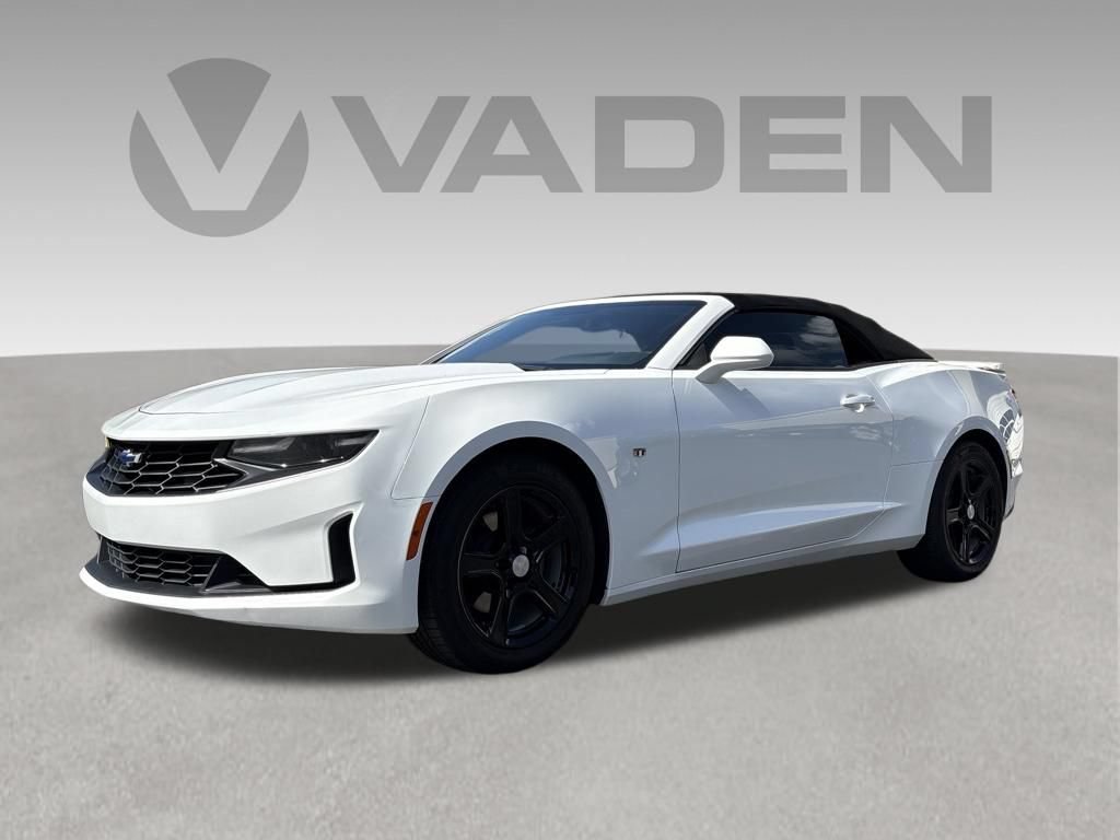 Used 2023 Chevrolet Camaro LT RWD image 1