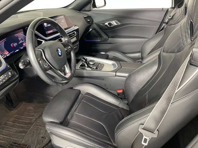 Used 2022 BMW Z4 sDrive30i w/ Premium Package 2 RWD image 2