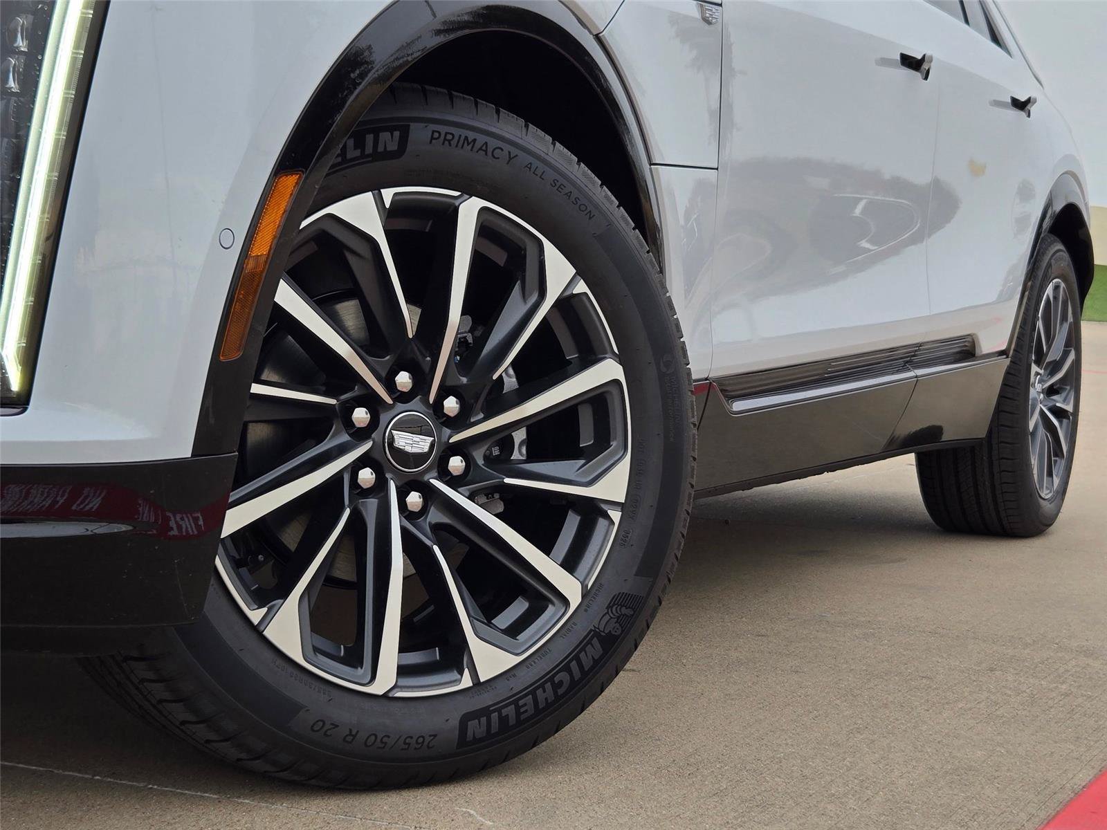 New 2026 Cadillac Lyriq Sport w/ LPO, Floor Liner Package AWD/4WD image 8